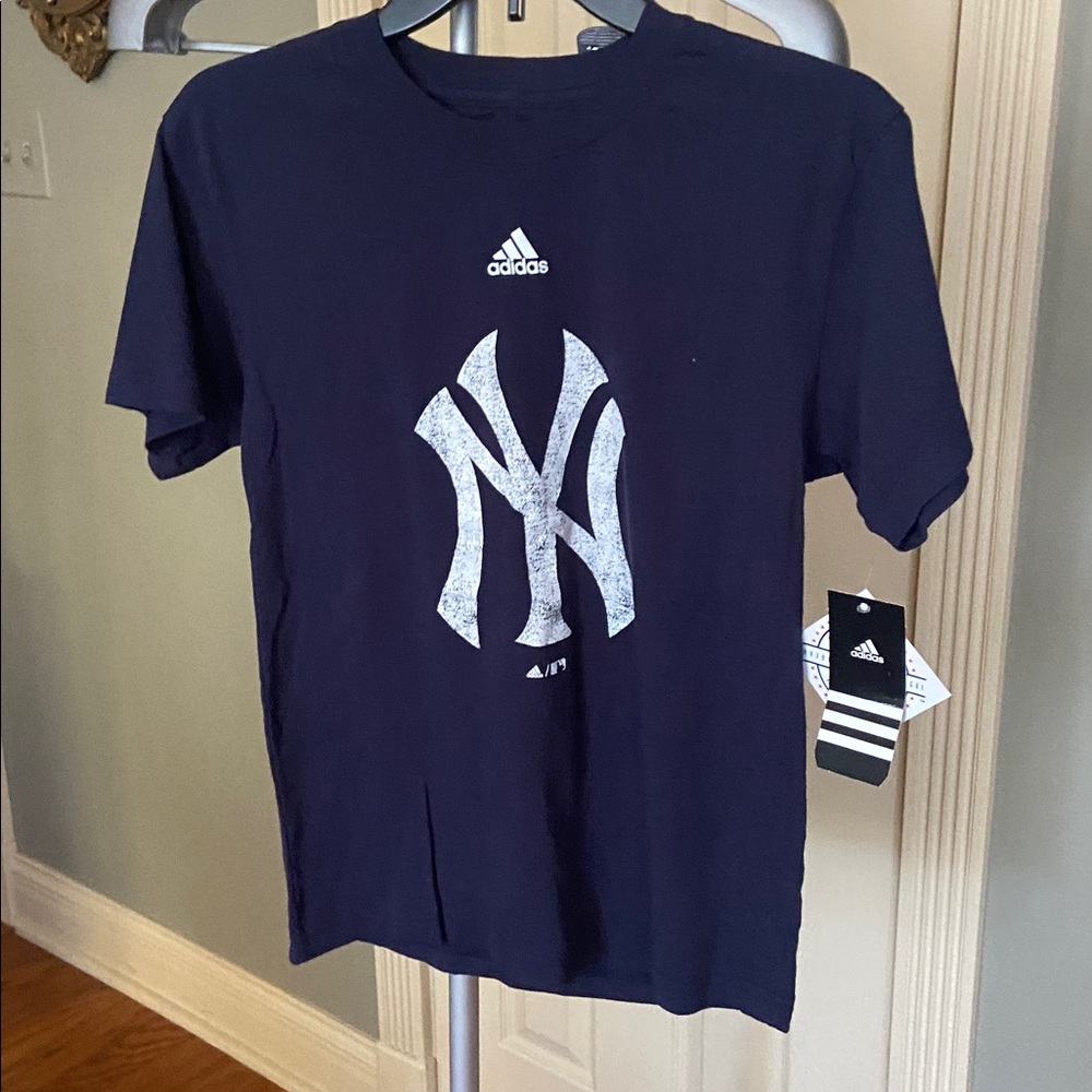 Adidas Dark Blue Yankees Tee Boys Size Medium